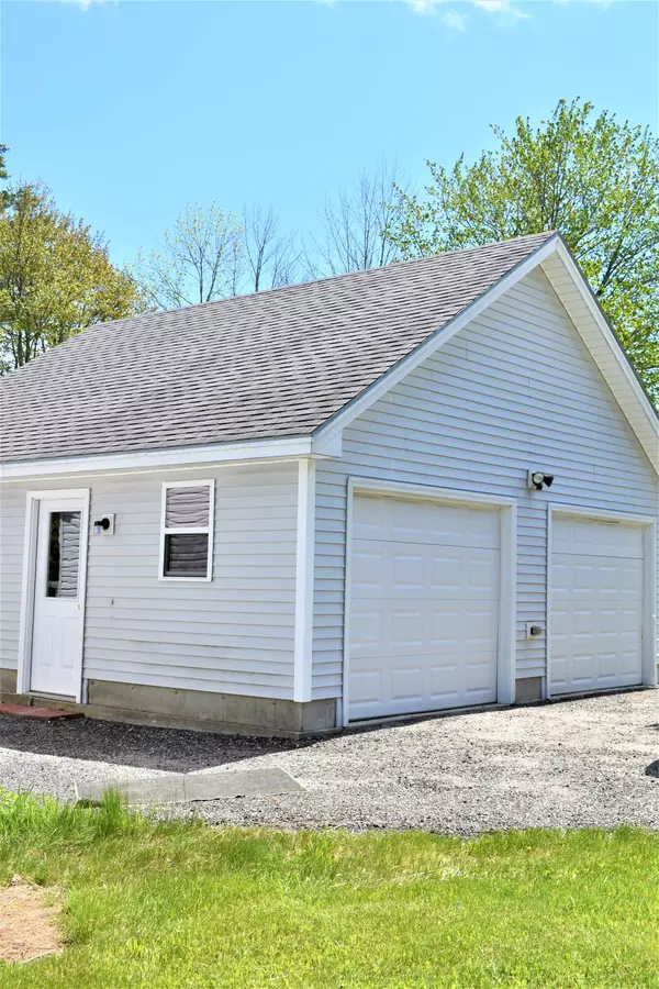 Minot, ME 04258,445 Center Minot Hill RD