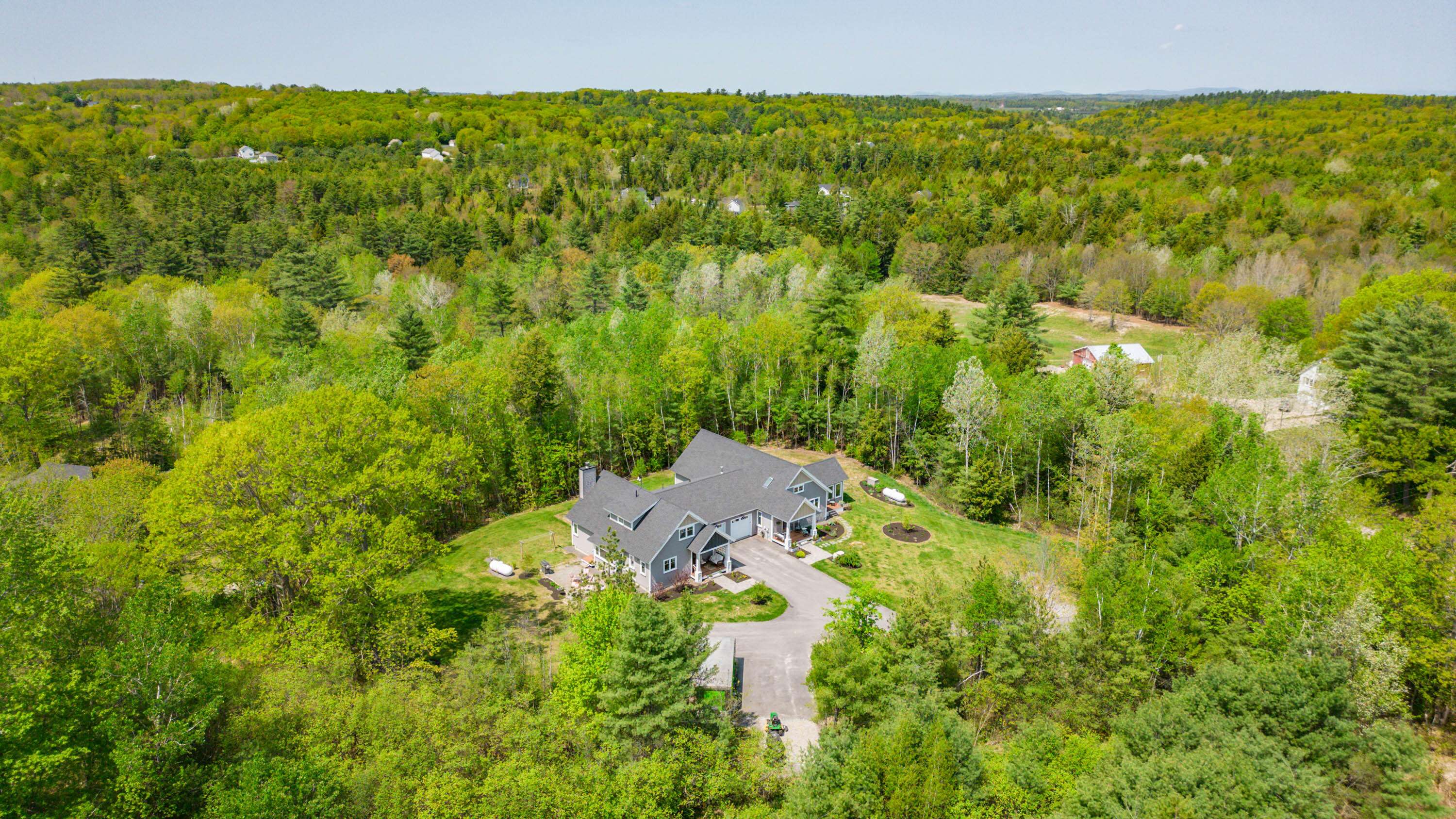 Gorham, ME 04038,122 Queen ST