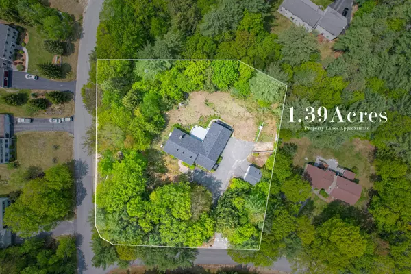 Topsham, ME 04086,6 Royal Oak CIR