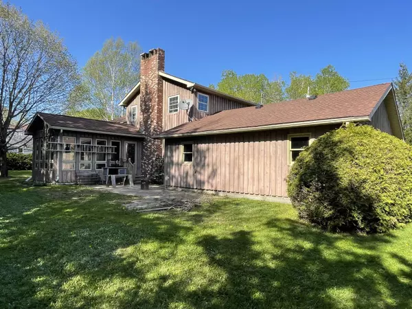 Presque Isle, ME 04769,116 Hardy ST