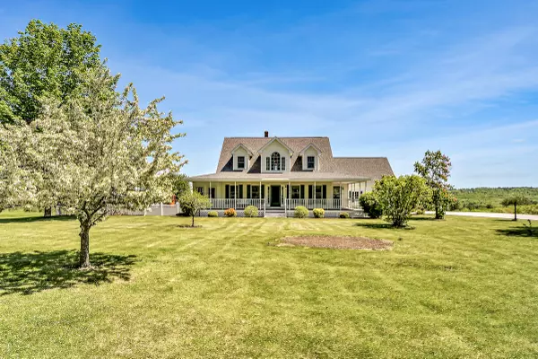 238 Megquier Hill RD, Poland, ME 04274