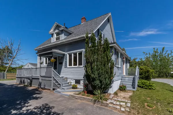 9 Dawson ST, South Portland, ME 04106
