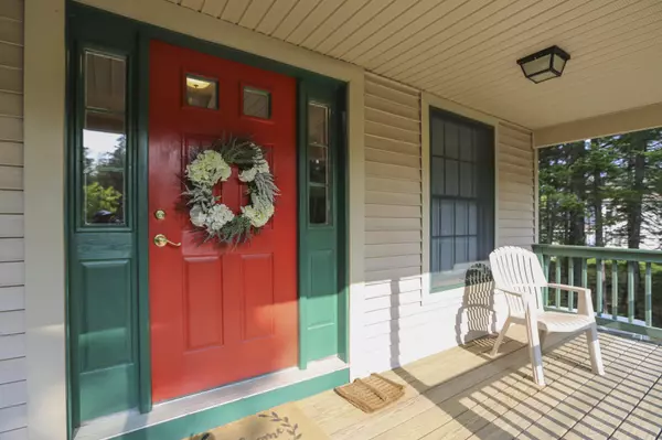 Northport, ME 04849,33 Stone DR