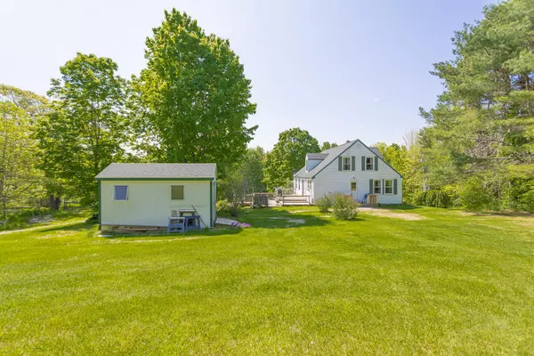 153 Sanborn Hill RD, Chesterville, ME 04938