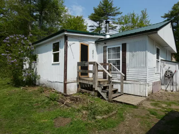 Waldoboro, ME 04572,56 Heyer RD