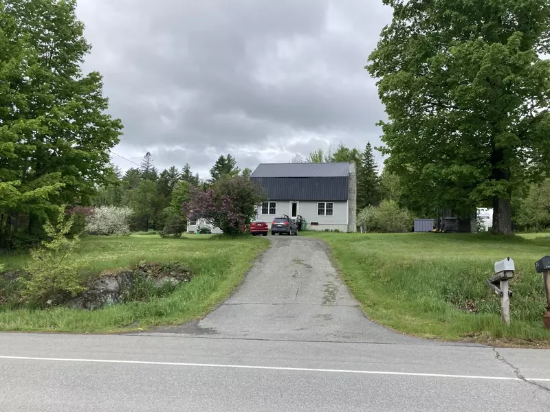 541 State Highway 150, Parkman, ME 04443