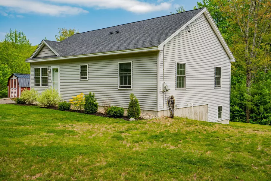 359 Mansion RD, Hollis, ME 04042