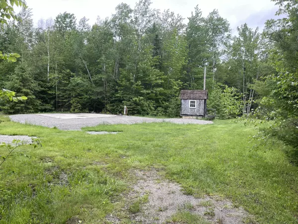 214 W Old Main RD, Lowell, ME 04493