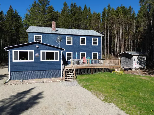 627 Duck Cove RD, Roque Bluffs, ME 04654