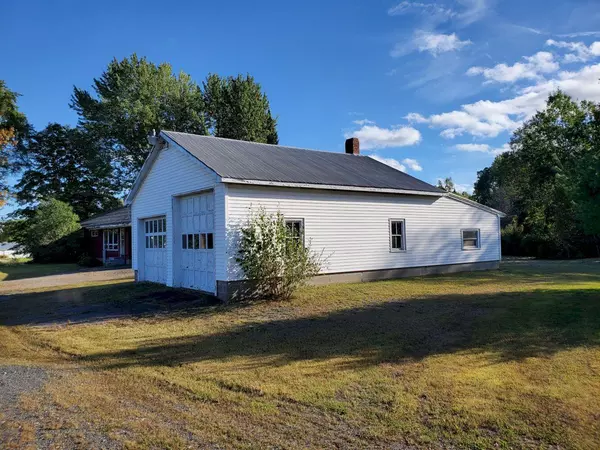 Madison, ME 04950,44 Lakewood RD