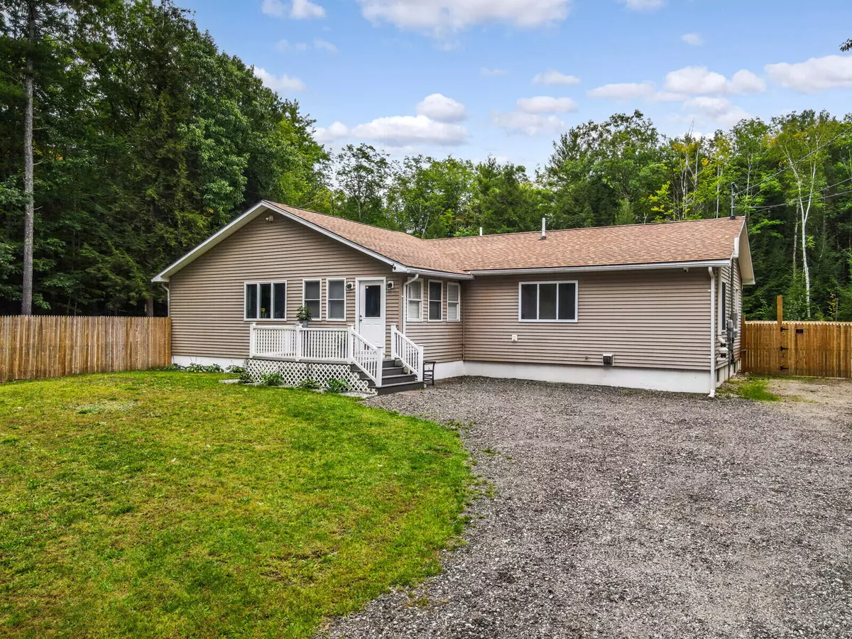 Poland, ME 04274,80 Carpenter RD