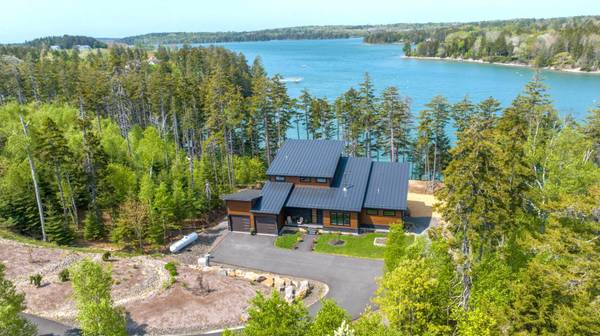 54 Ocean Ridge RD, Cushing, ME 04563