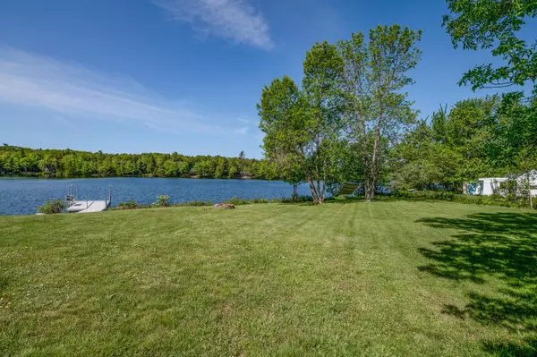 Liberty, ME 04949,87 Roberts Shore RD