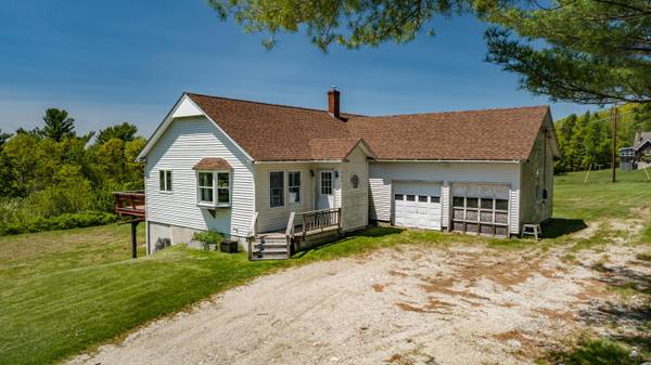 395 Front Ridge RD, Orland, ME 04472