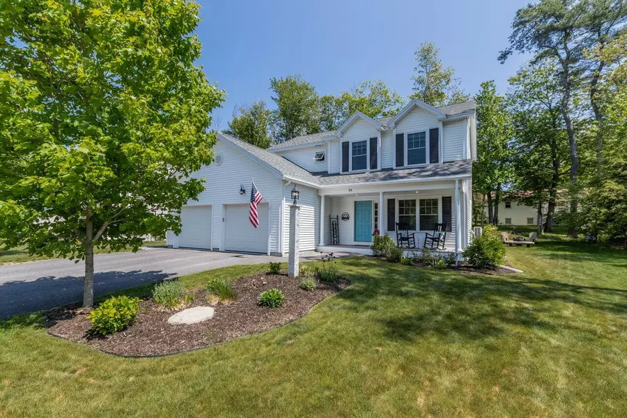 99 Forest Glen LN, Topsham, ME 04086