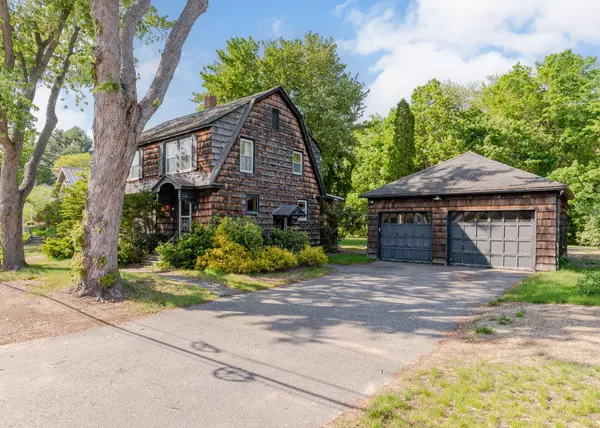 223 Lake ST, Auburn, ME 04210