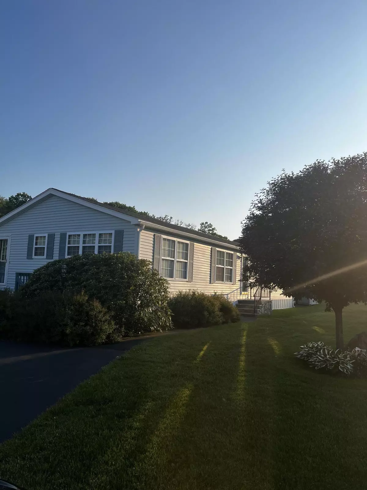 Ogunquit, ME 03907,3 Estate LN