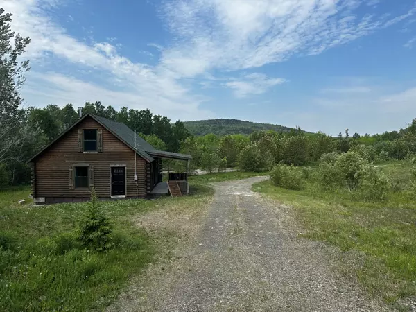 New Limerick, ME 04761,2048 County RD