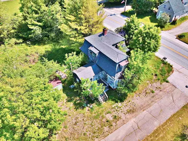 Orrington, ME 04474,373 River RD