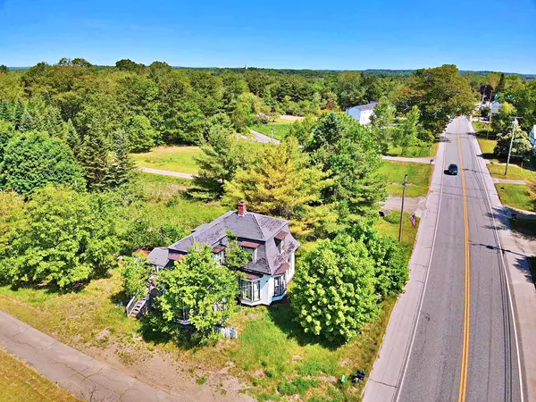 373 River RD, Orrington, ME 04474