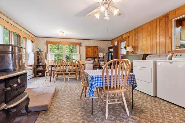 Whitefield, ME 04353,21 Village View LN