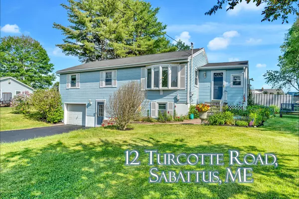 12 Turcotte RD, Sabattus, ME 04280