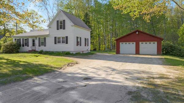 35 Pinewoods RD, Lisbon, ME 04250