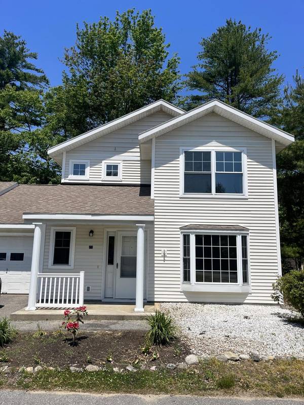 22 Starflower LN #22, Brunswick, ME 04011