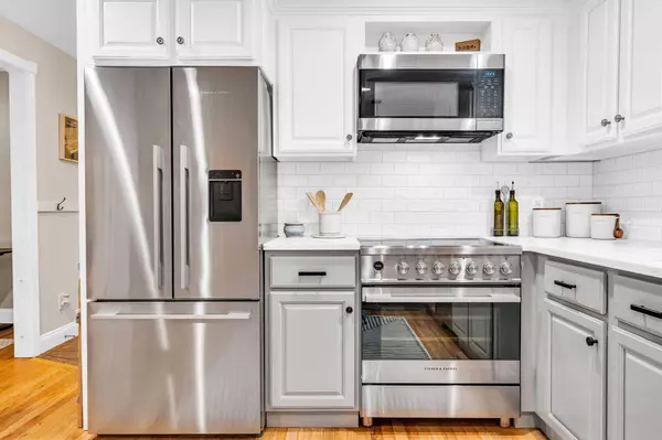 North Yarmouth, ME 04097,15 Rani DR