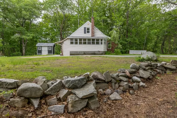 Yarmouth, ME 04096,587 Granite ST