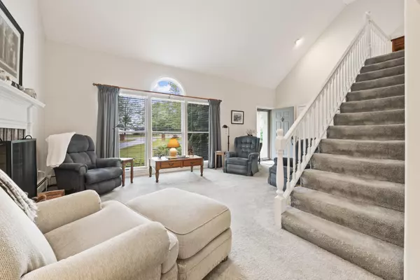 North Berwick, ME 03906,5 Meehan LN