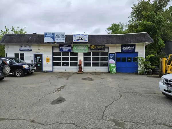 139 Main ST, Newport, ME 04953