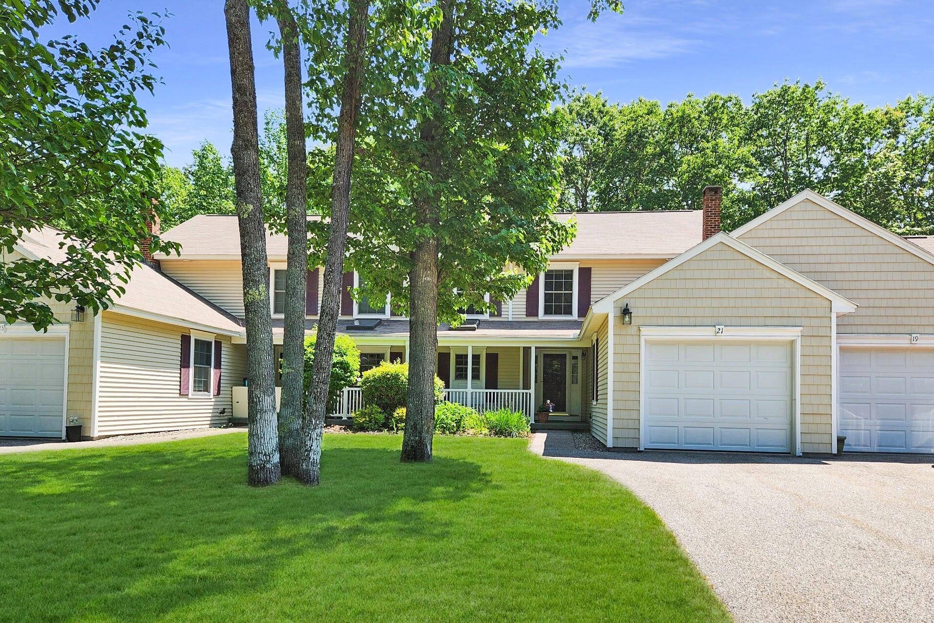 21 Cambridge CT #21, Kennebunk, ME 04043