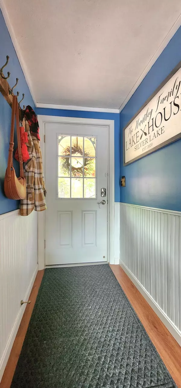 Lee, ME 04455,52 Pine Bluff BLF