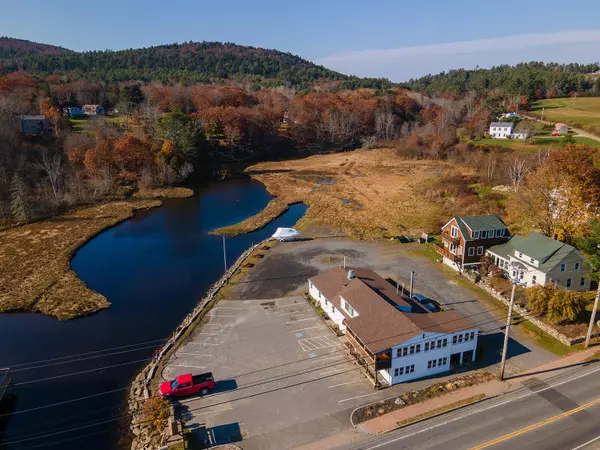 2530 Atlantic HWY, Lincolnville, ME 04849