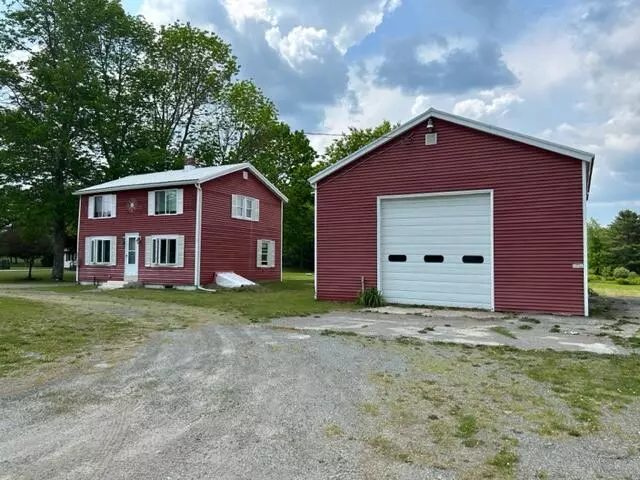 Hermon, ME 04401,382 Billings RD