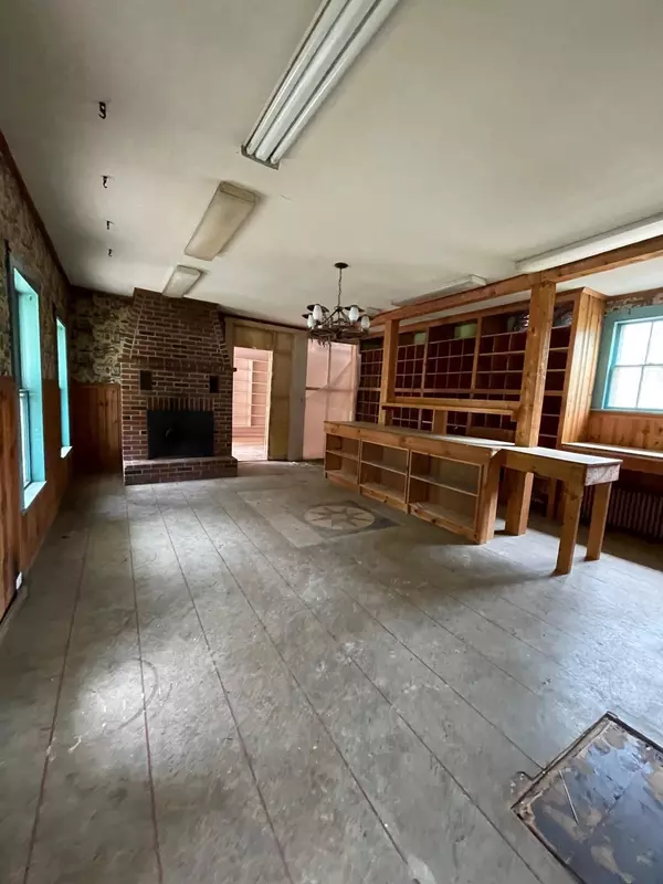 Hiram, ME 04041,11 Sebago RD