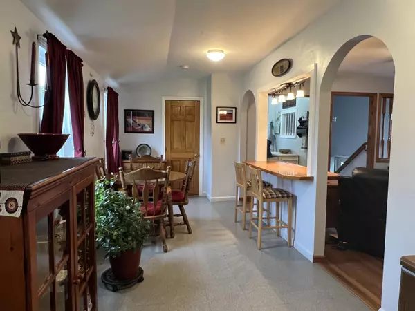 Waterville, ME 04901,88 Merryfield AVE