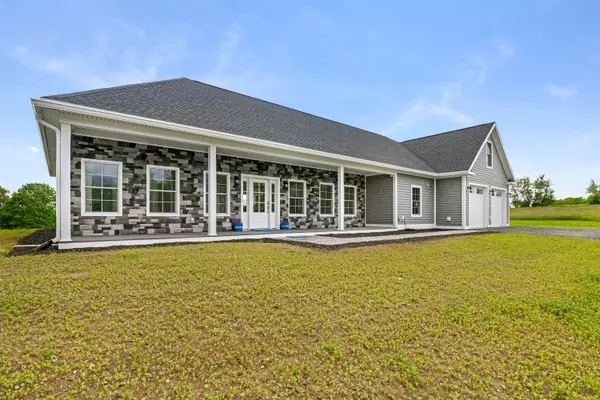 14 Joey's WAY, Sidney, ME 04330