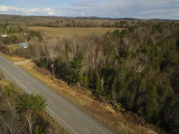 Lee, ME 04455,3431 Lee RD