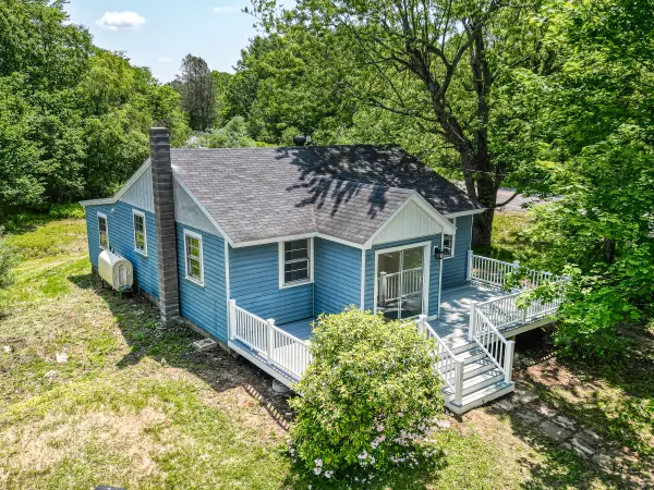 3 Brown RD, Richmond, ME 04357