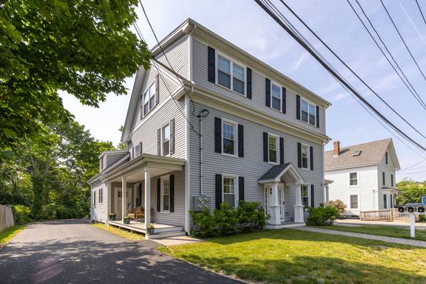 18 Newmarch ST #18, Kittery, ME 03904