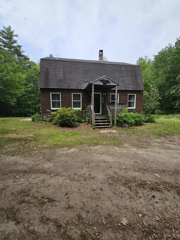 Hollis, ME 04042,432 River RD