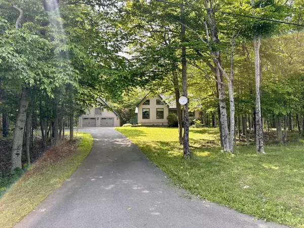 Presque Isle, ME 04769,115 Williams RD