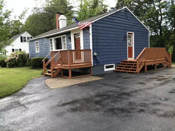 Brunswick, ME 04011,38 Merrymeeting RD