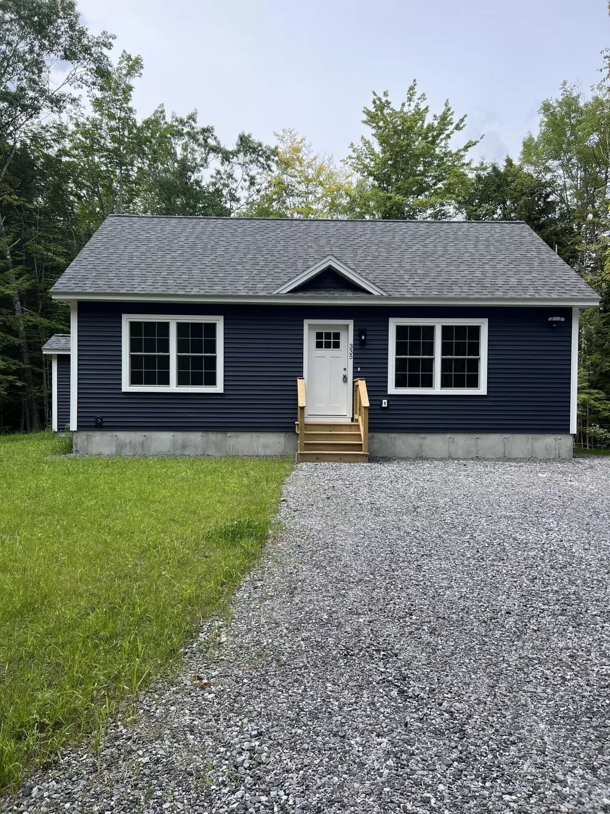 Naples, ME 04055,335 Sebago RD