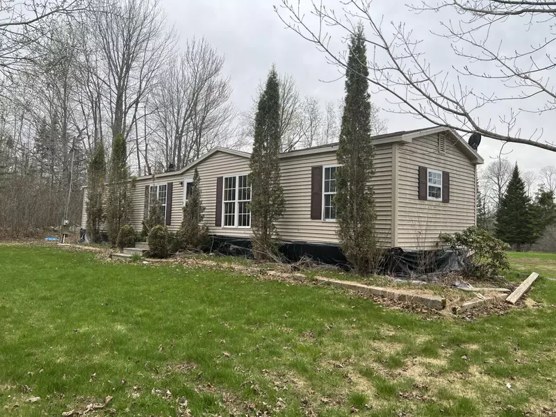 52 Ervin RD, Corinna, ME 04928