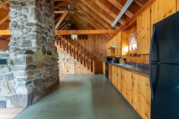 Nobleboro, ME 04555,10 Mallard RD