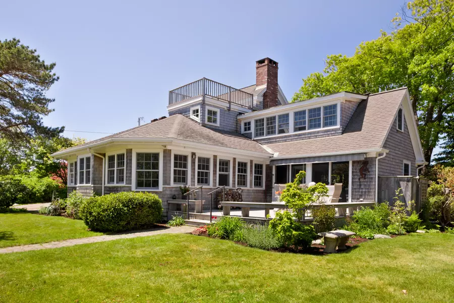5 Elphis ST, Biddeford, ME 04006