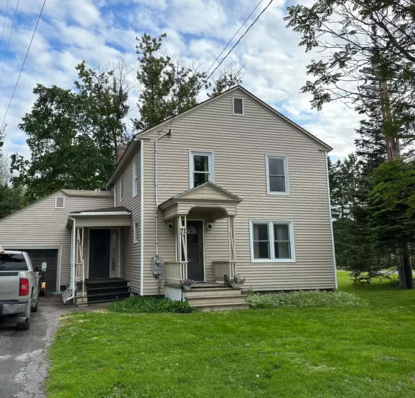 71 Pleasant ST, Fort Kent, ME 04743